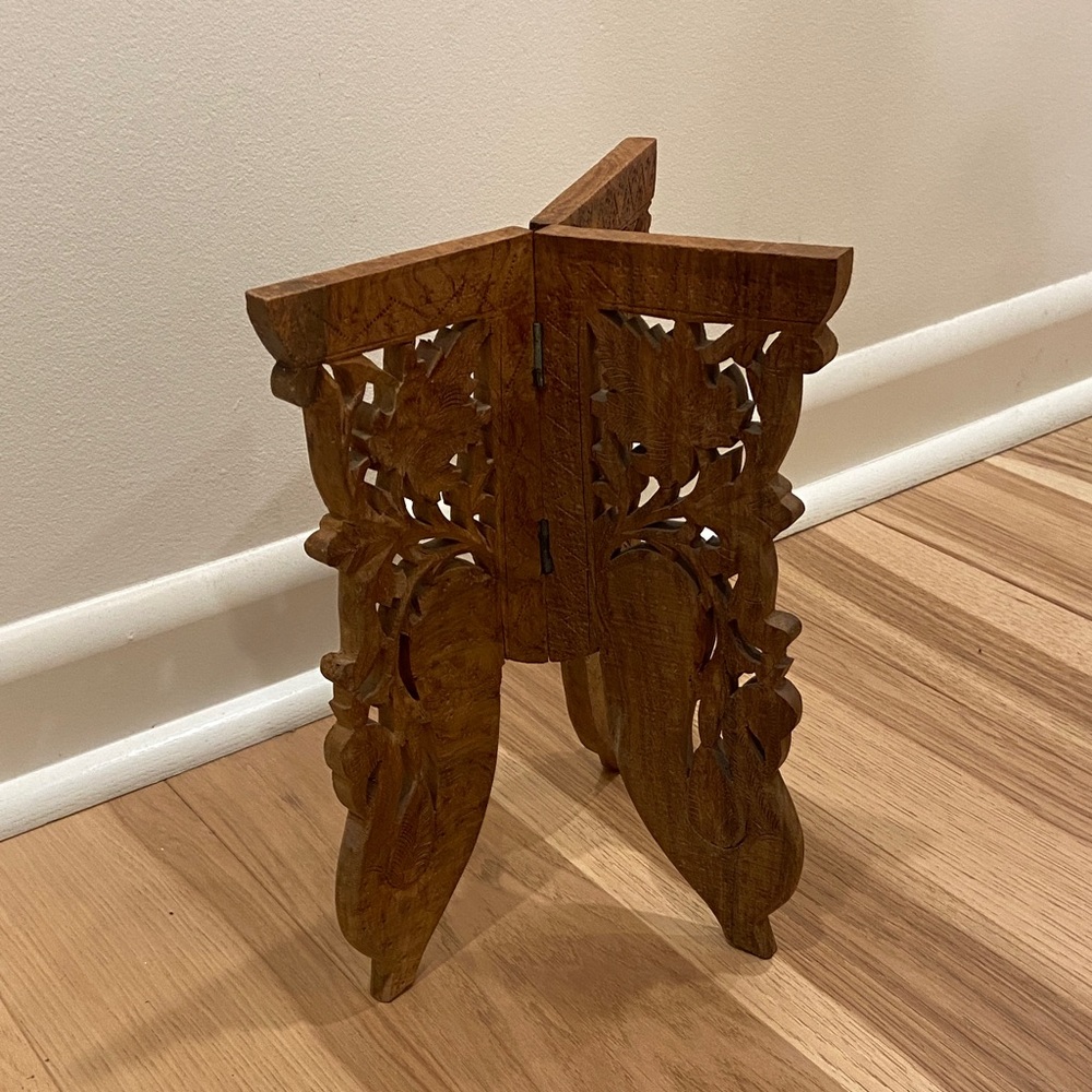 Vintage  Hand Carved Sheesham Hinged Wood 3 Leg Folding Plant Stand India